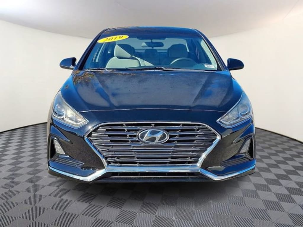Used 2019 Hyundai Sonata SE Sedan