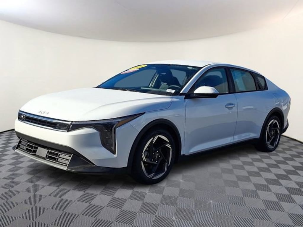 Certified 2025 Kia K4 EX Sedan