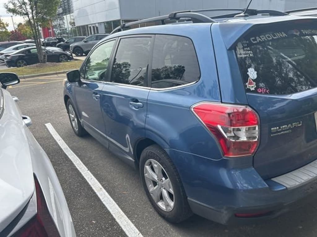 Used 2015 Subaru Forester 2.5i Limited (CVT) SUV