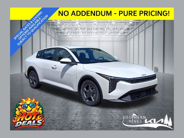 New 2026 Kia K4 LXS Sedan
