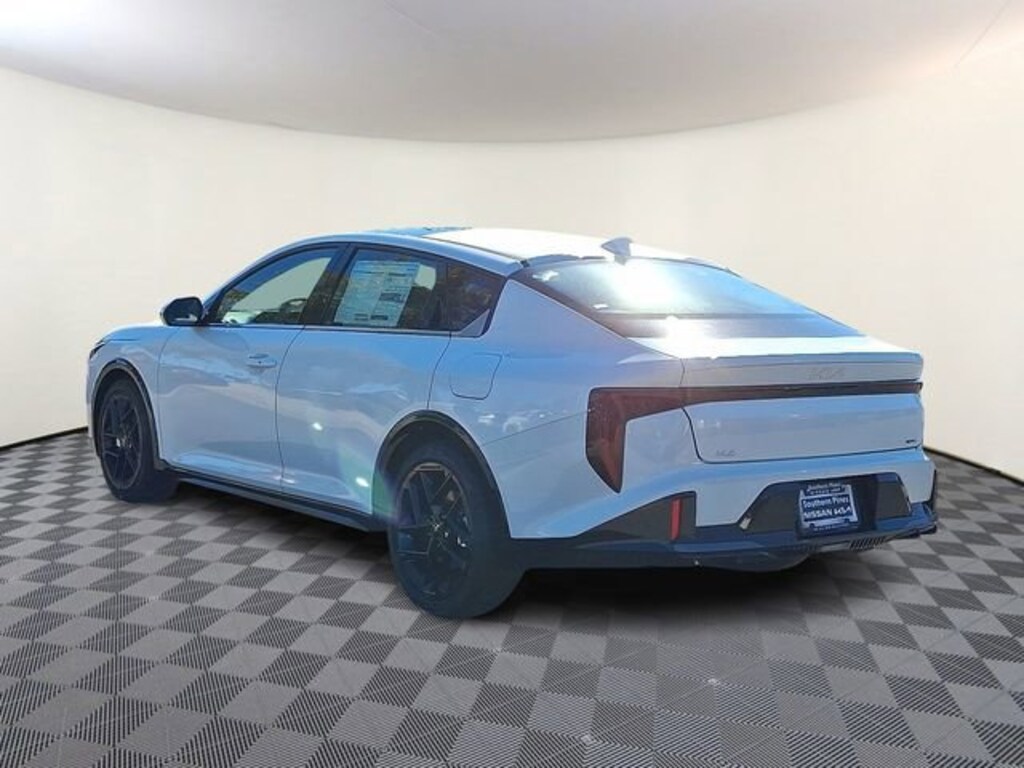 New 2025 Kia K4 GT-Line Turbo Sedan