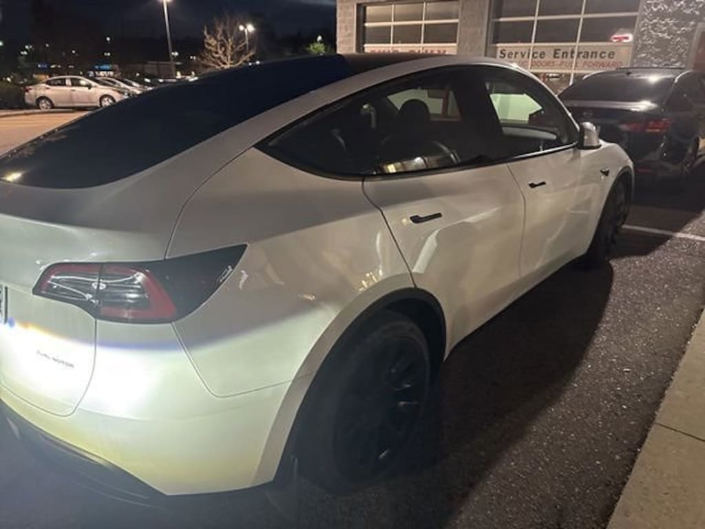 Used 2023 Tesla Model Y Long Range SUV