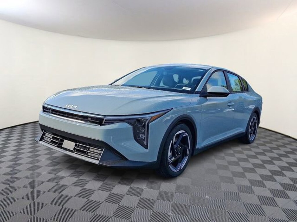 New 2025 Kia K4 EX Sedan