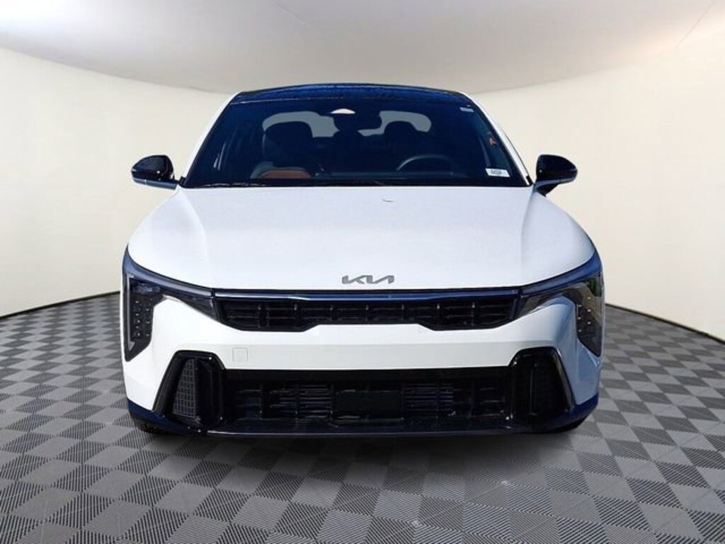 New 2025 Kia K4 GT-Line Turbo Sedan