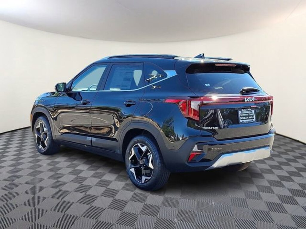 New 2026 Kia Seltos EX SUV
