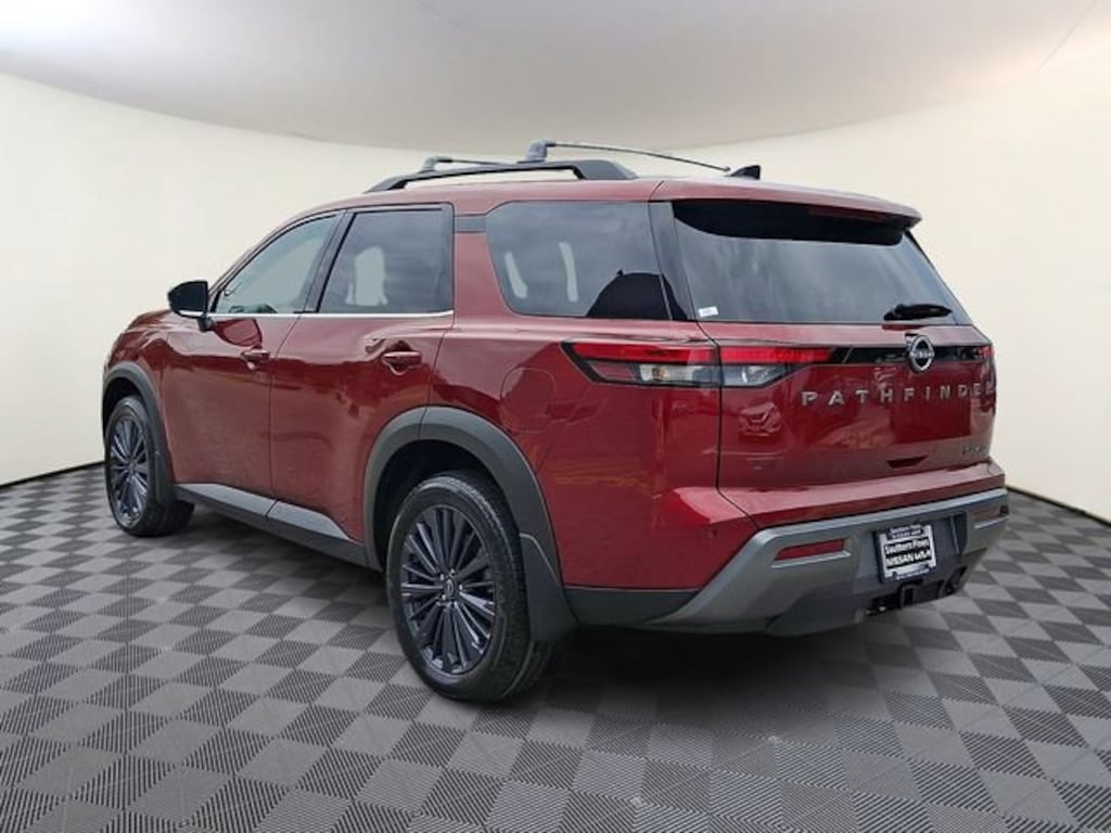 New 2026 Nissan Pathfinder SL SUV