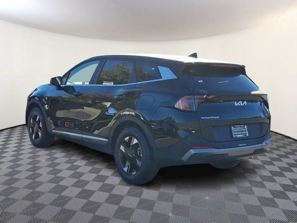 New 2026 Kia Sportage LX SUV