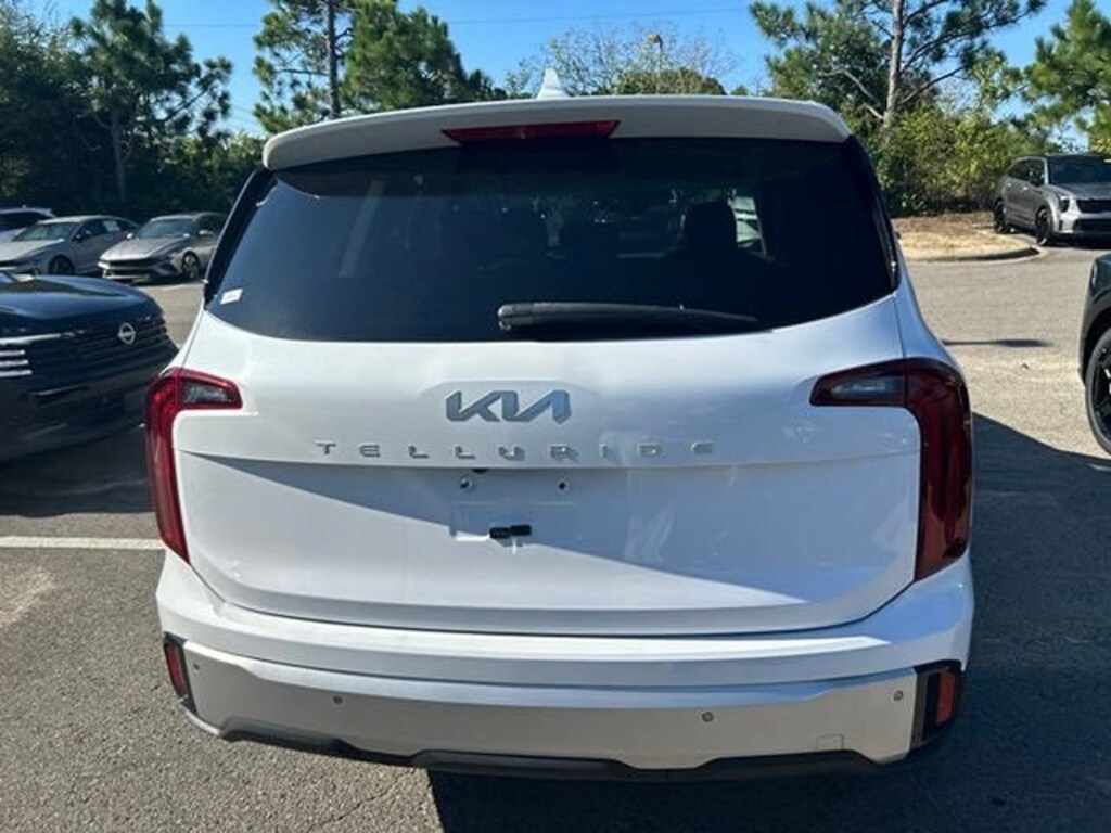 Certified 2024 Kia Telluride LX SUV