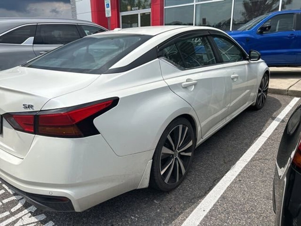 Used 2020 Nissan Altima 2.5 SR Sedan