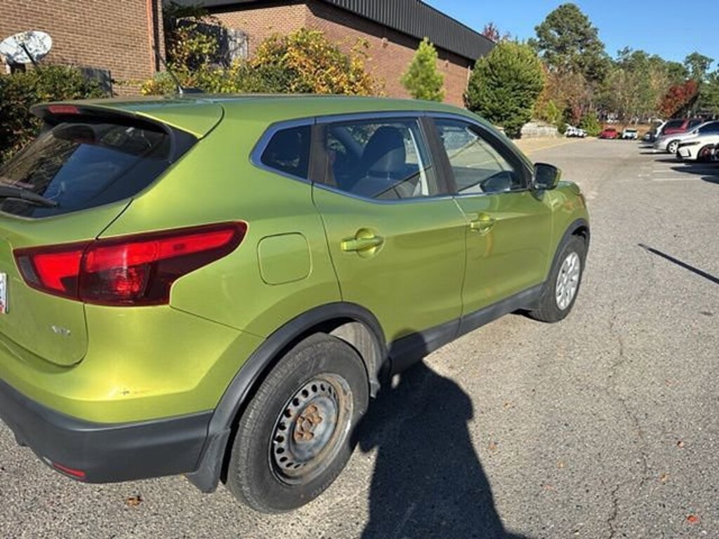 Used 2017 Nissan Rogue Sport S SUV