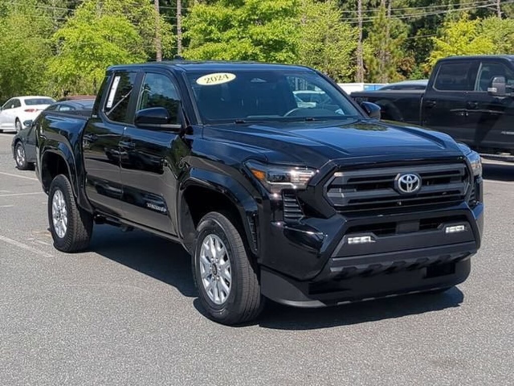 Used 2024 Toyota Tacoma SR5 Truck Double Cab