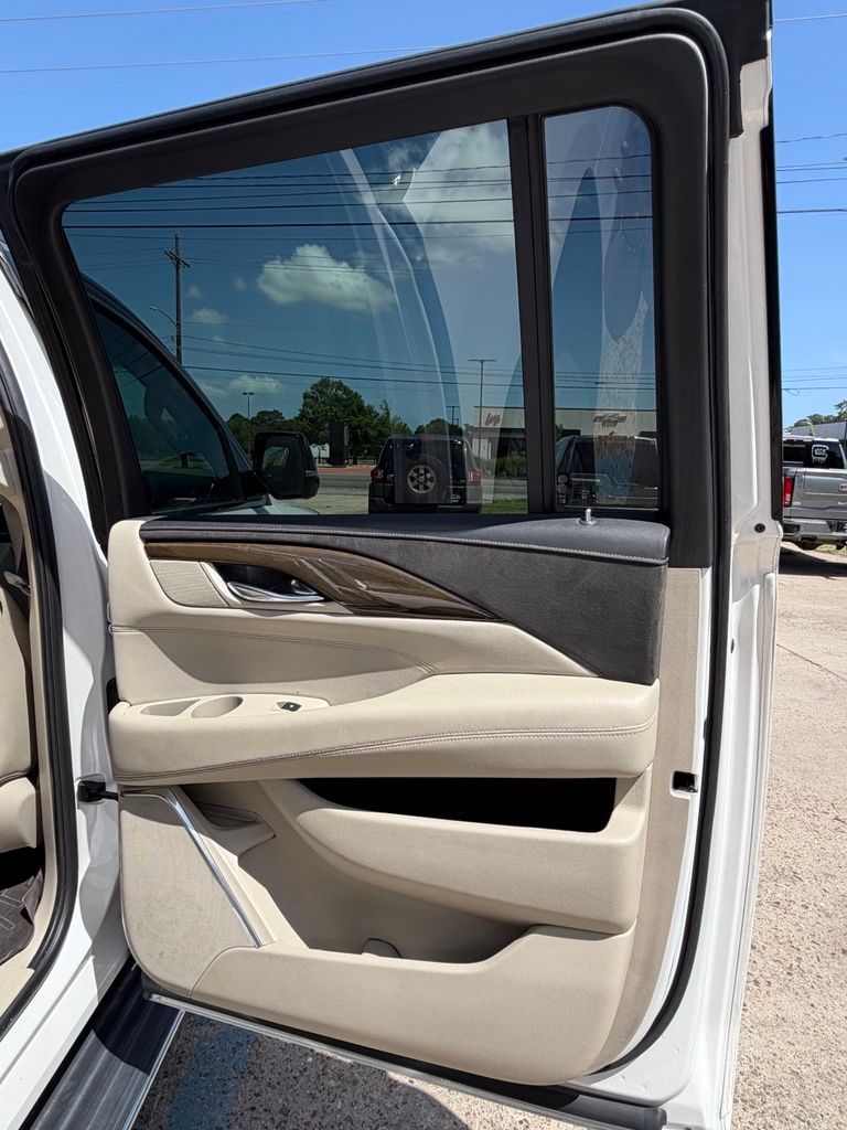 2020 Cadillac Escalade ESV Premium Luxury - Photo 24