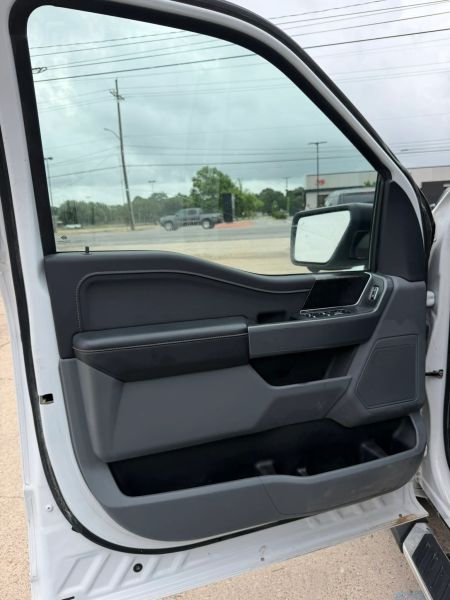 2023 Ford F-150 XLT - Photo 10
