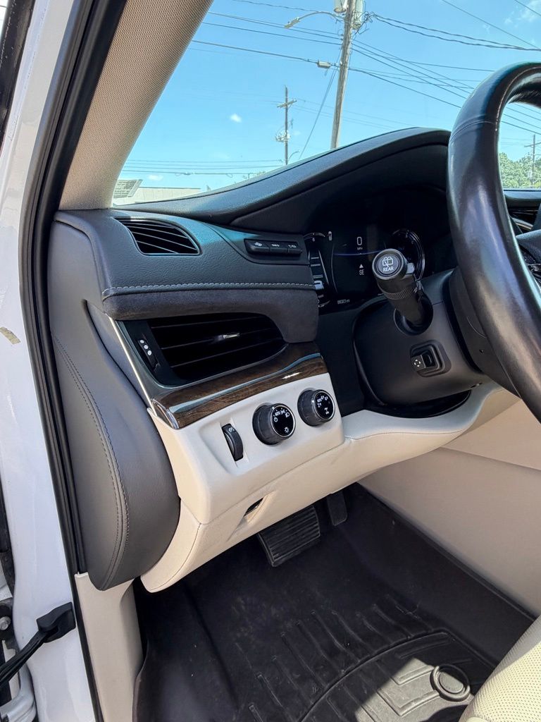 2020 Cadillac Escalade ESV Premium Luxury - Photo 17