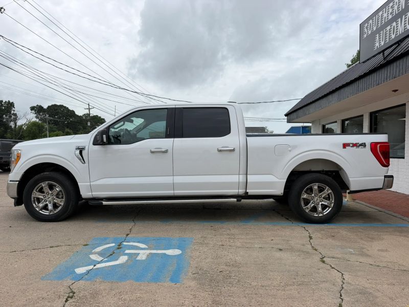 2023 Ford F-150 XLT - Photo 5