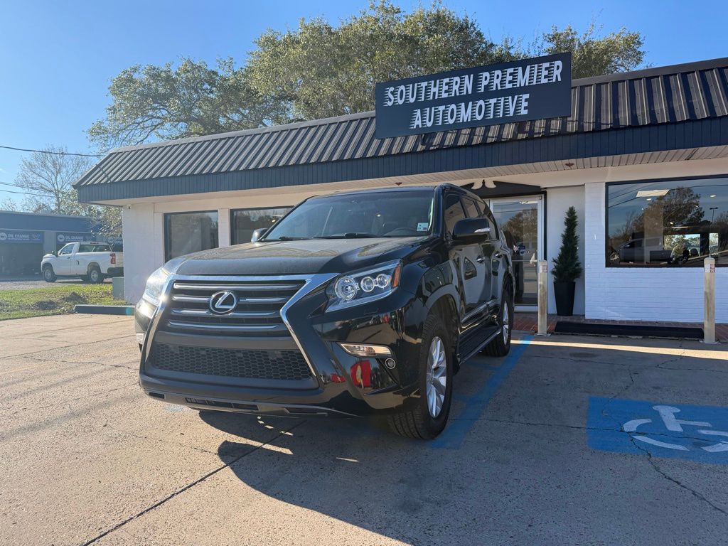 2015 Lexus GX Base's photo