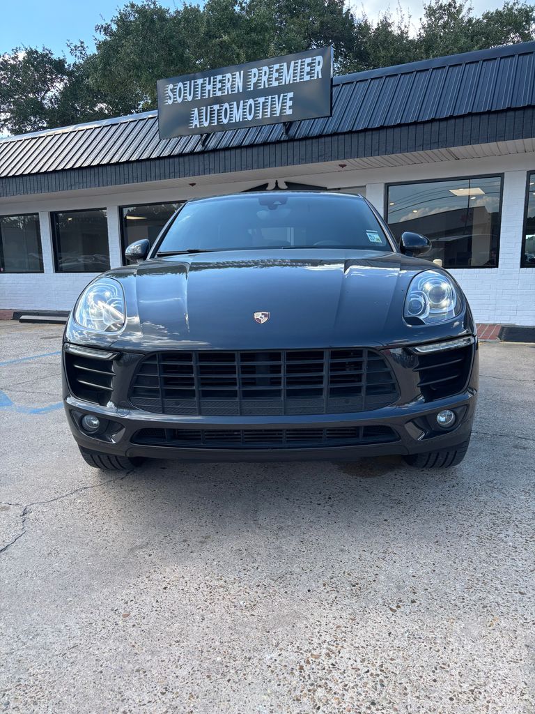2018 Porsche Macan