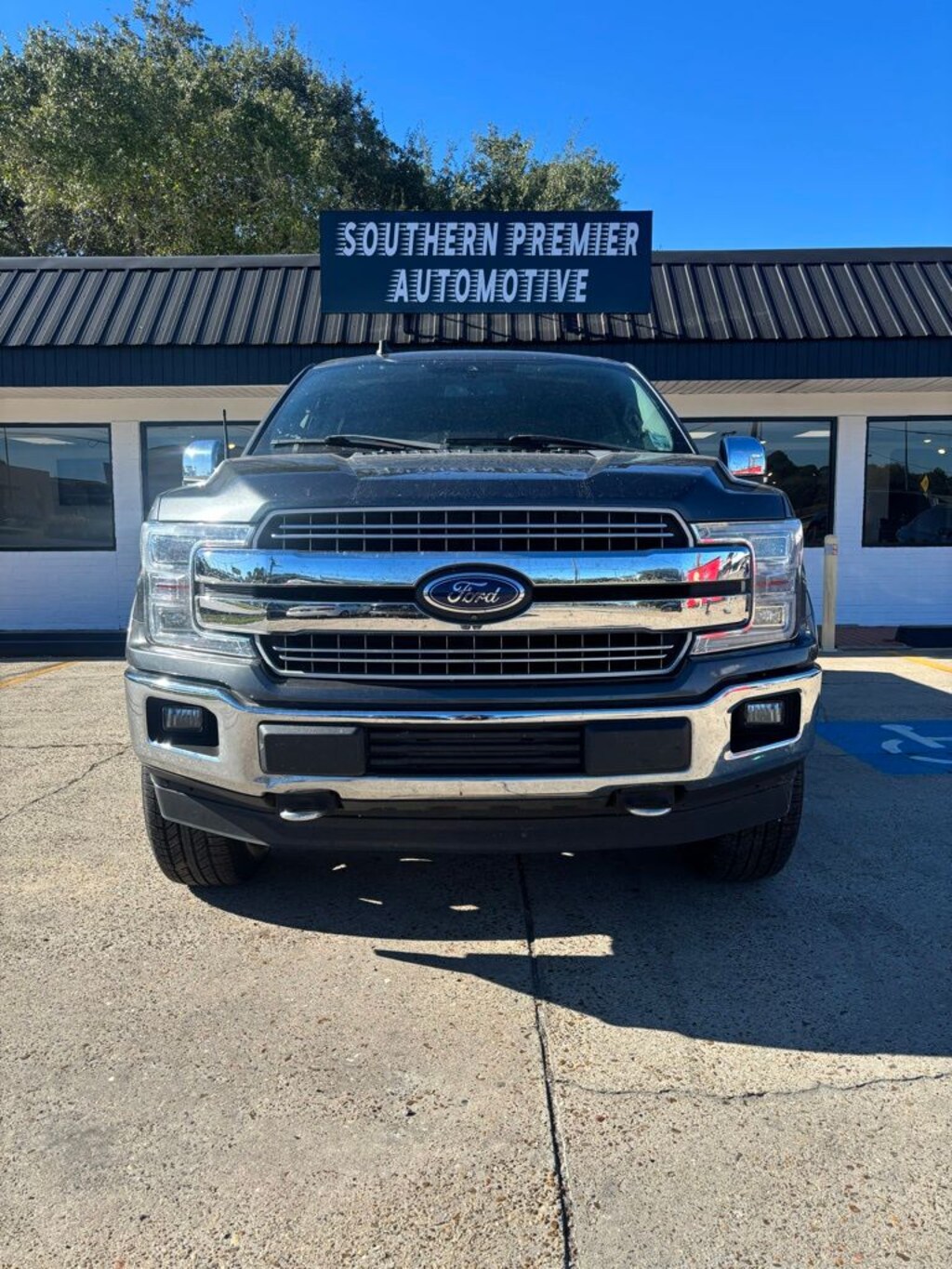 Used 2020 Ford F-150 Lariat Truck