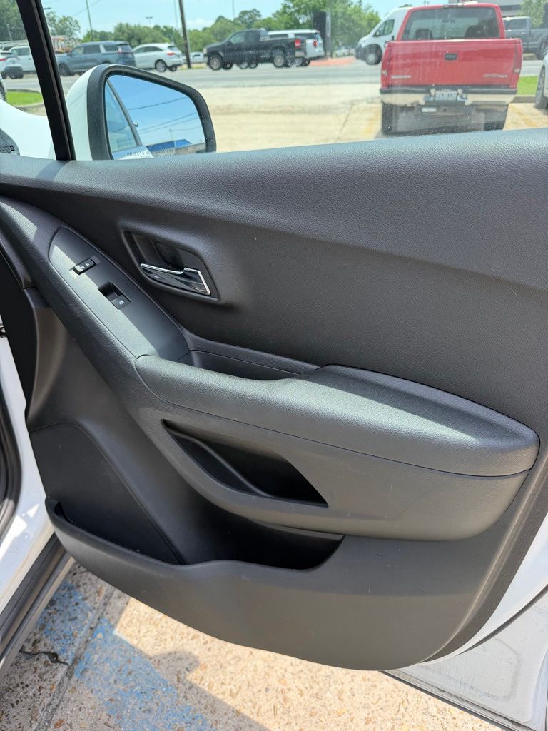 2015 Chevrolet Trax LT - Photo 18