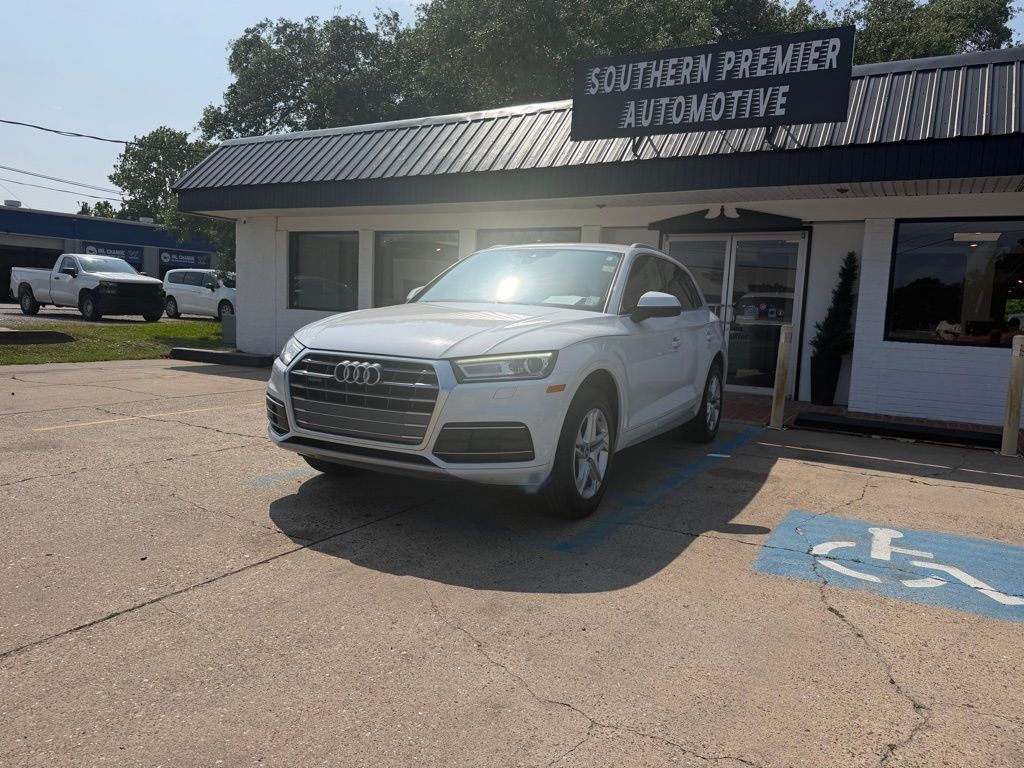 2019 Audi Q5 2.0T quattro S tronic Premium's photo