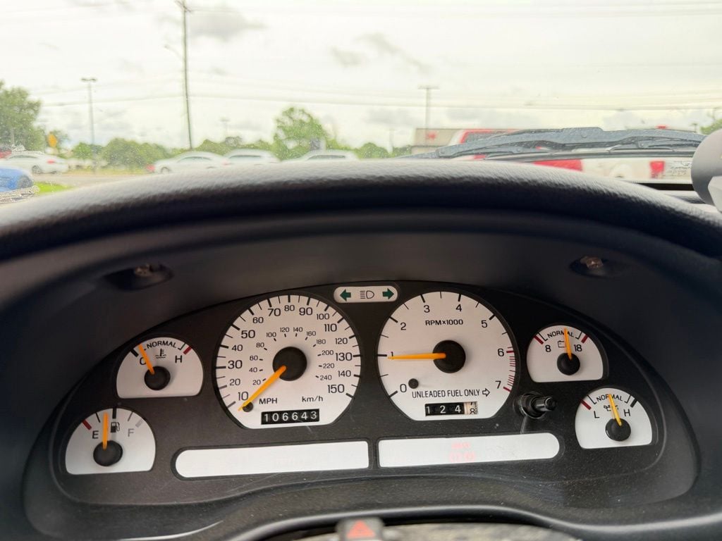 1994 Ford Mustang - Photo 12