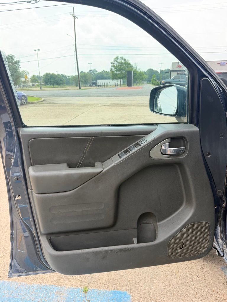 2016 Nissan Frontier PRO-4X - Photo 11