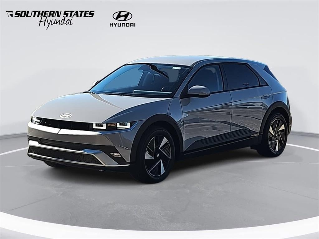 2026 Hyundai IONIQ 5 SEL's photo
