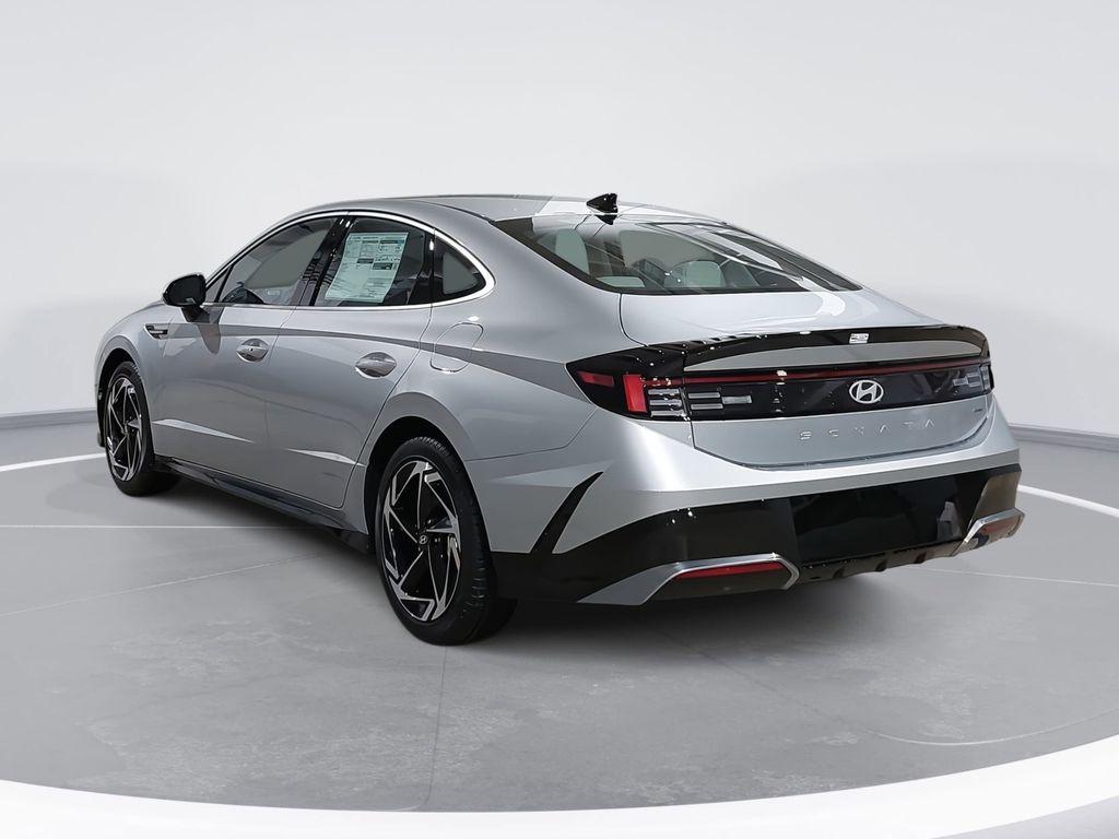 2026 Hyundai Sonata SEL - Photo 7