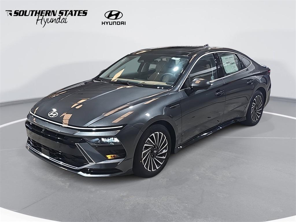 2026 Hyundai Sonata Hybrid Sedan 