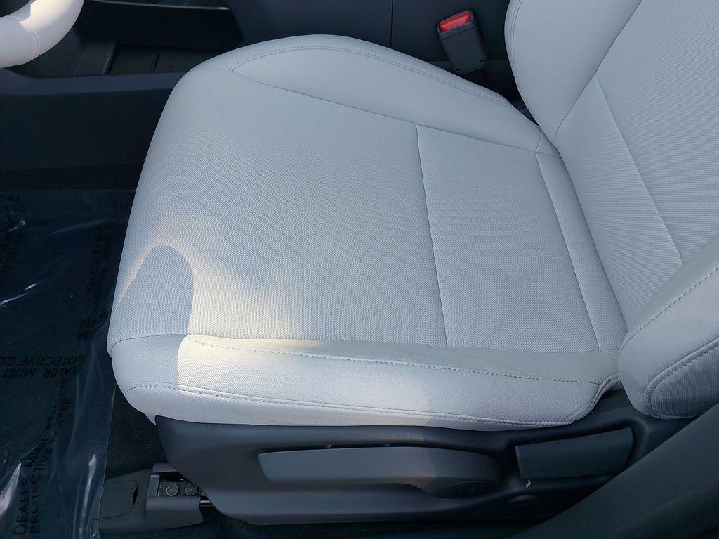 2026 Hyundai Santa Fe SE - Photo 29