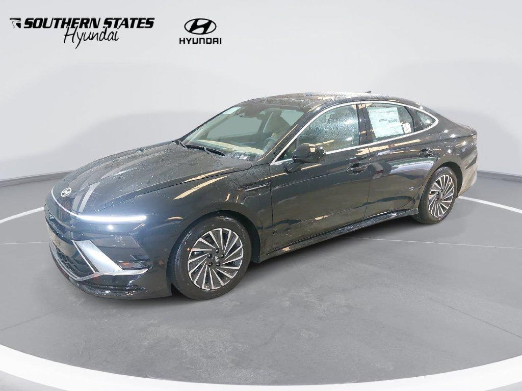 2027 Hyundai Sonata Hybrid Sedan 