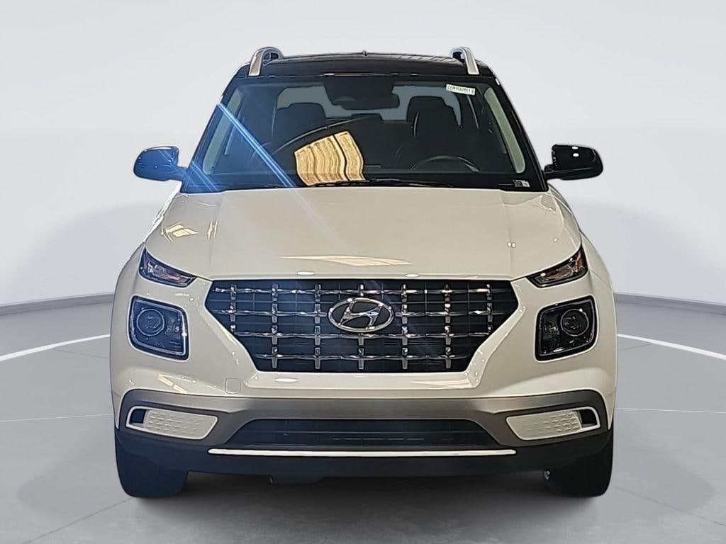 New 2026 Hyundai Venue SEL w/Two-Tone Roof SUV