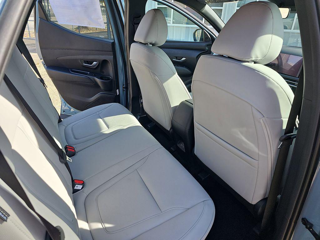 2026 Hyundai Santa Cruz SEL - Photo 11