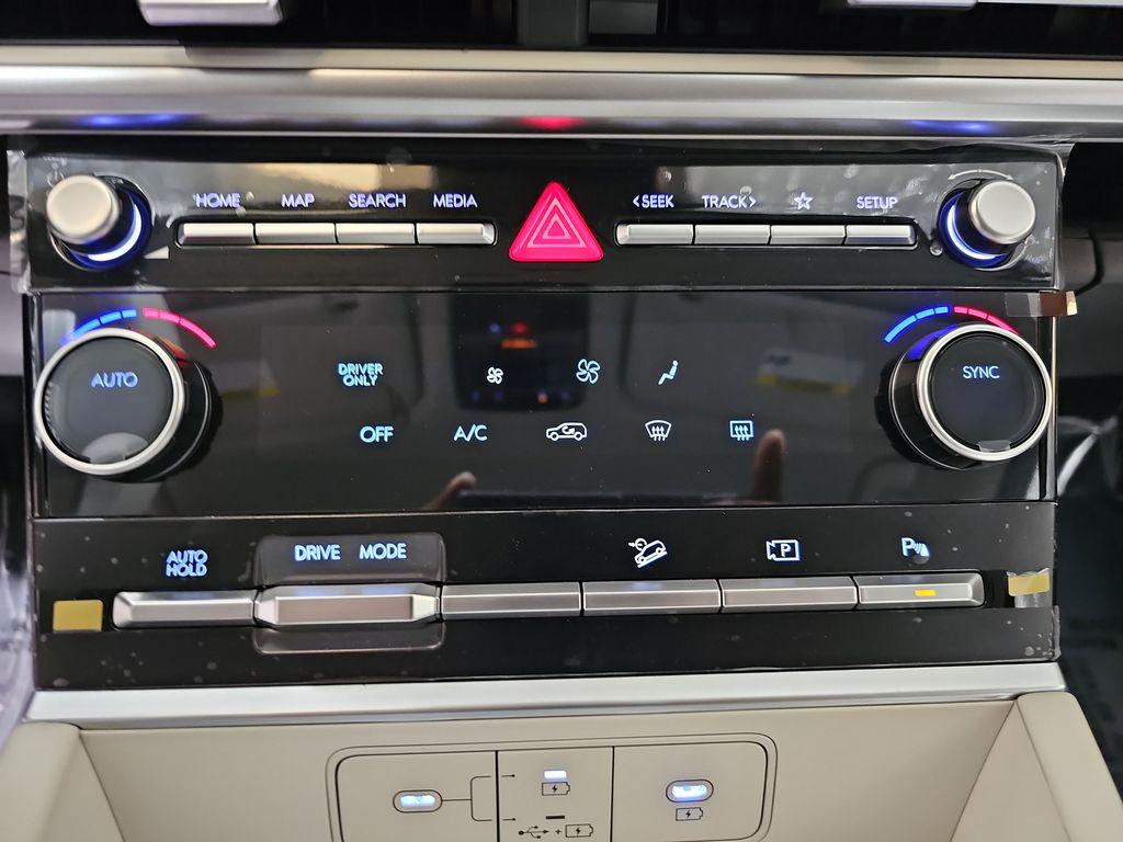 2026 Hyundai Santa Fe SE - Photo 23