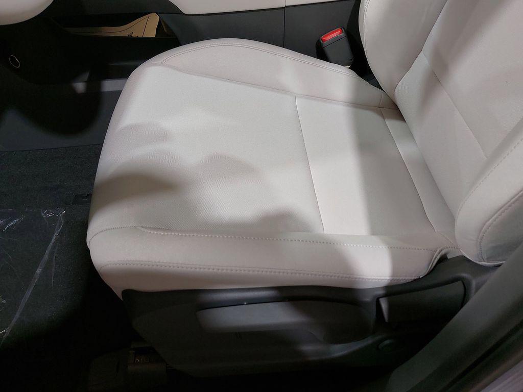 2026 Hyundai Santa Fe SE - Photo 28