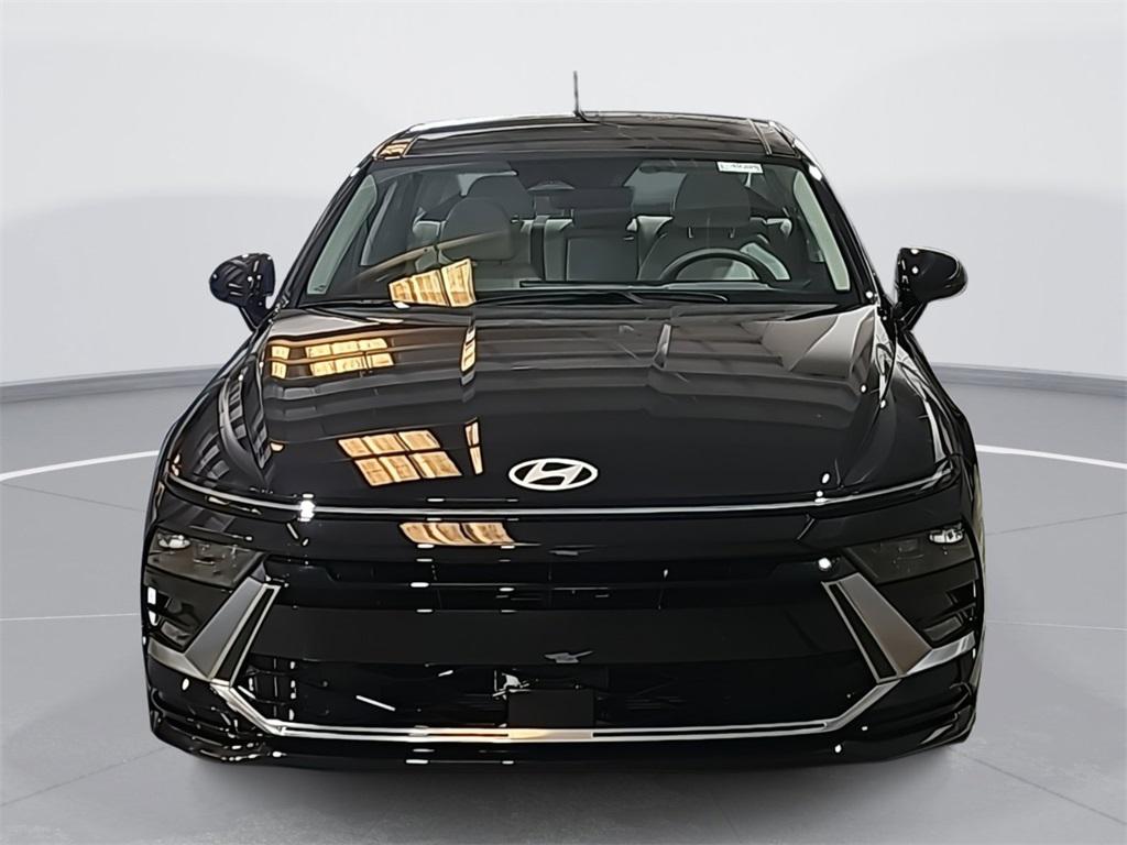 2026 Hyundai Sonata Hybrid SEL photo 2