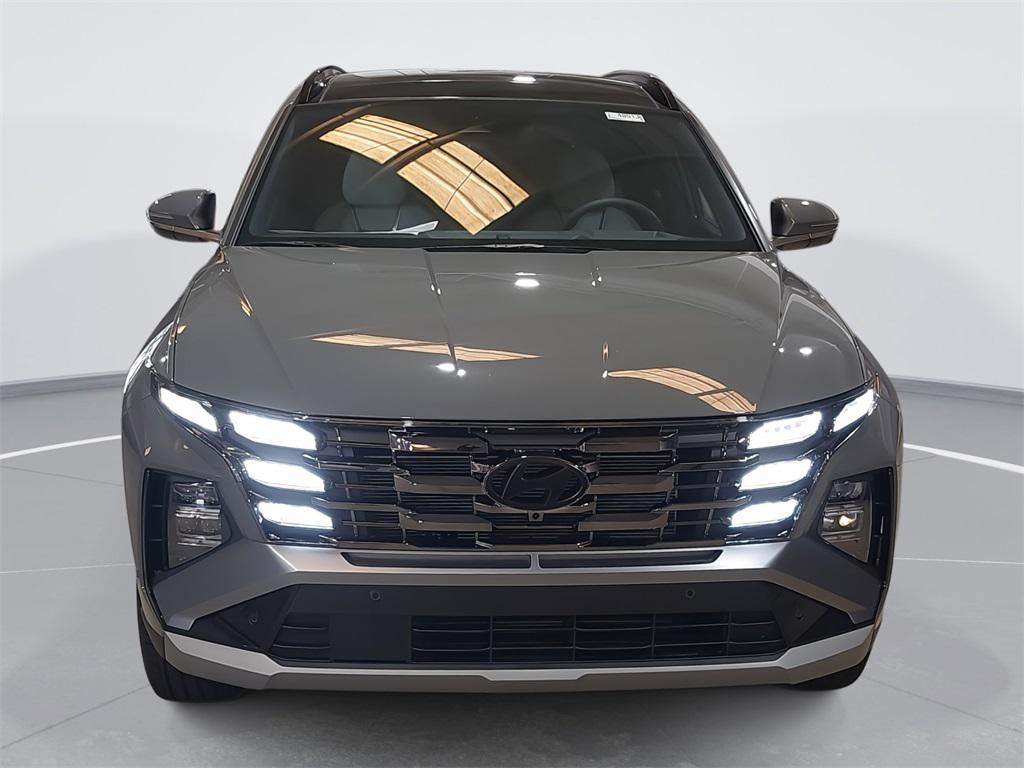 2025 Hyundai Tucson Limited photo 2