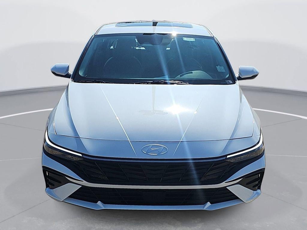 New 2026 Hyundai Elantra Limited Sedan