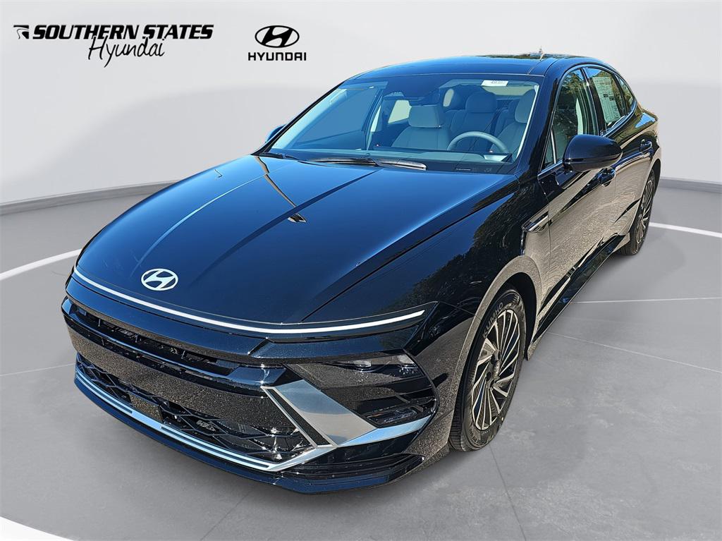2026 Hyundai Sonata Hybrid Sedan 
