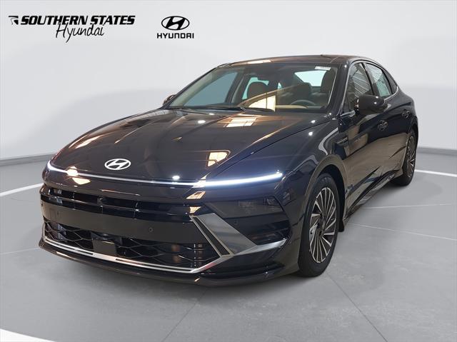 2025 Hyundai Sonata Hybrid