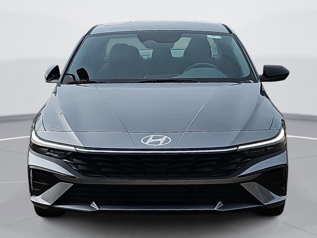 New 2026 Hyundai Elantra SEL Sport Sedan