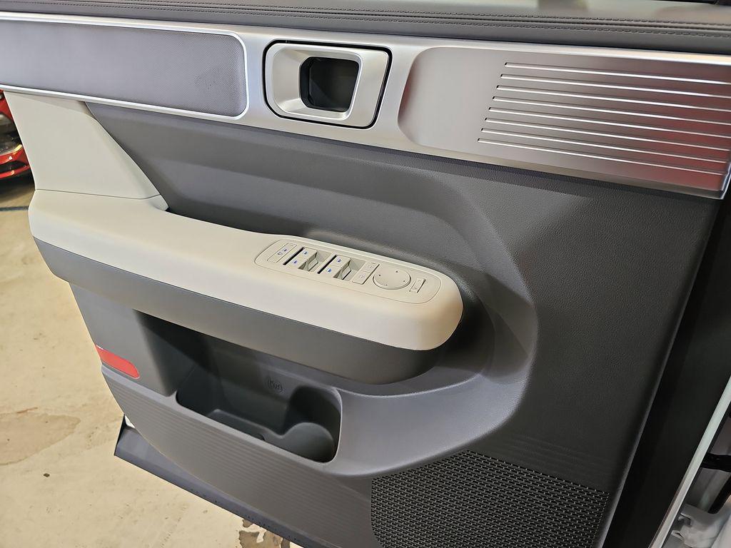 2026 Hyundai Santa Fe SE - Photo 28