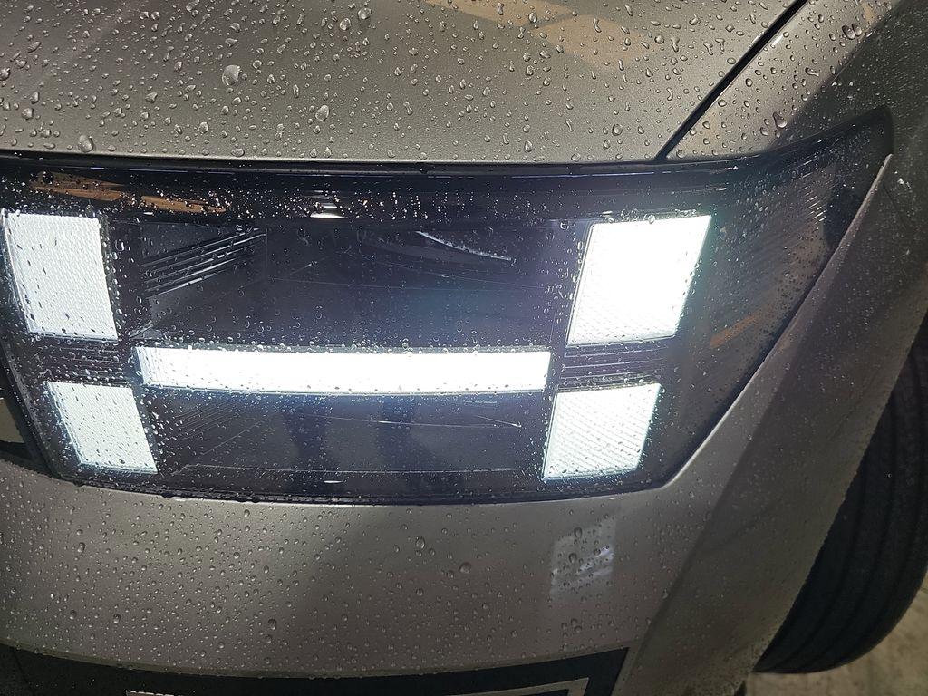 2026 Hyundai Santa Fe SE - Photo 32
