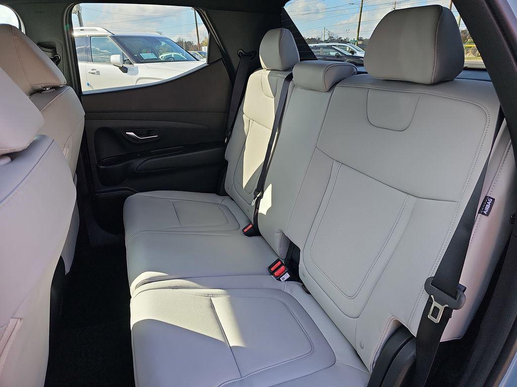2026 Hyundai Santa Cruz SEL - Photo 13