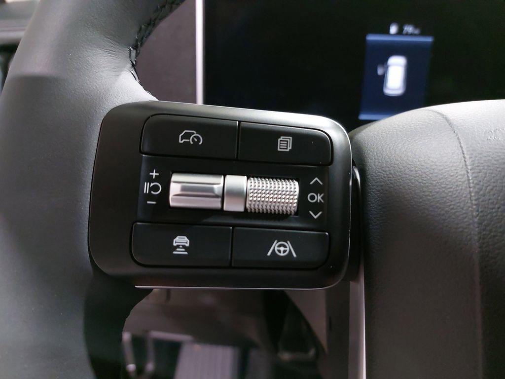 2026 Hyundai Santa Fe SE - Photo 18