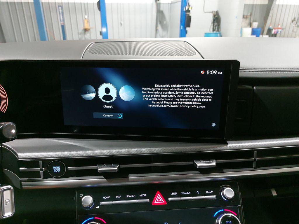 2026 Hyundai Santa Fe SE - Photo 21