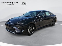 2025 Hyundai Sonata SEL Sedan