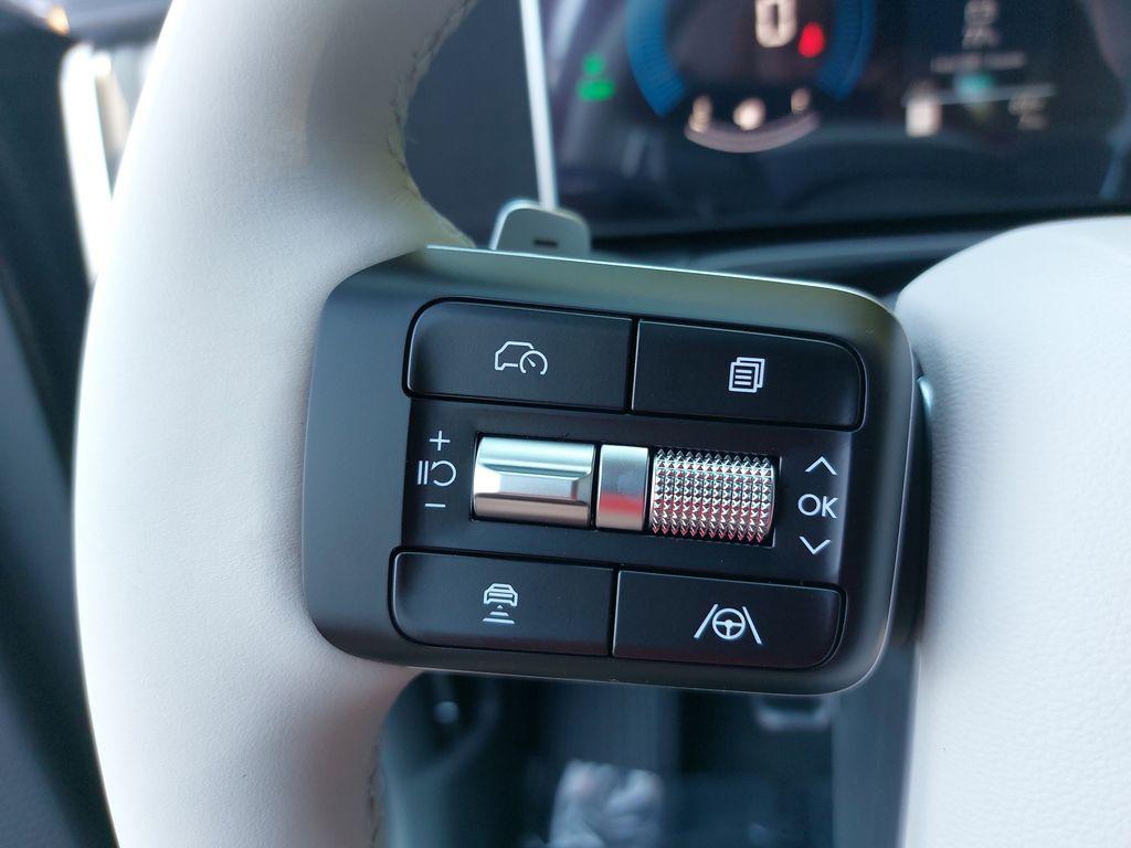 2026 Hyundai Santa Fe SE - Photo 18