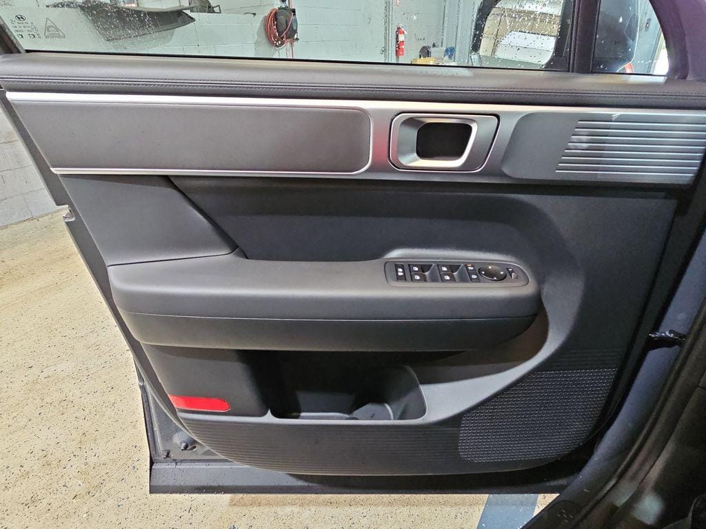 2026 Hyundai Santa Fe SE - Photo 28