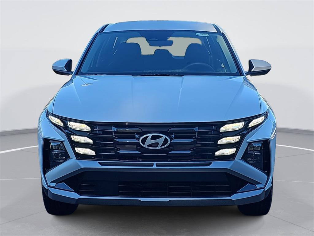 2026 Hyundai Tucson SE photo 2